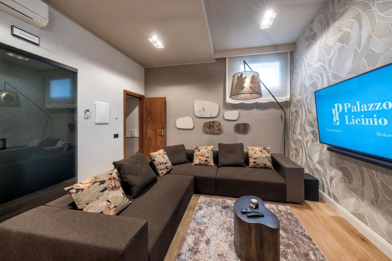 Palazzo Licinio Bed and Breakfast Venafro Buitenkant foto